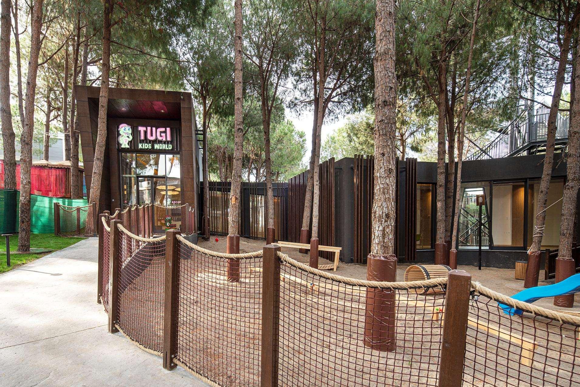 Voyage Golf & Hotel